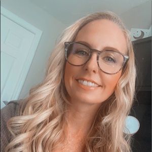 Meet your Posher, Jami